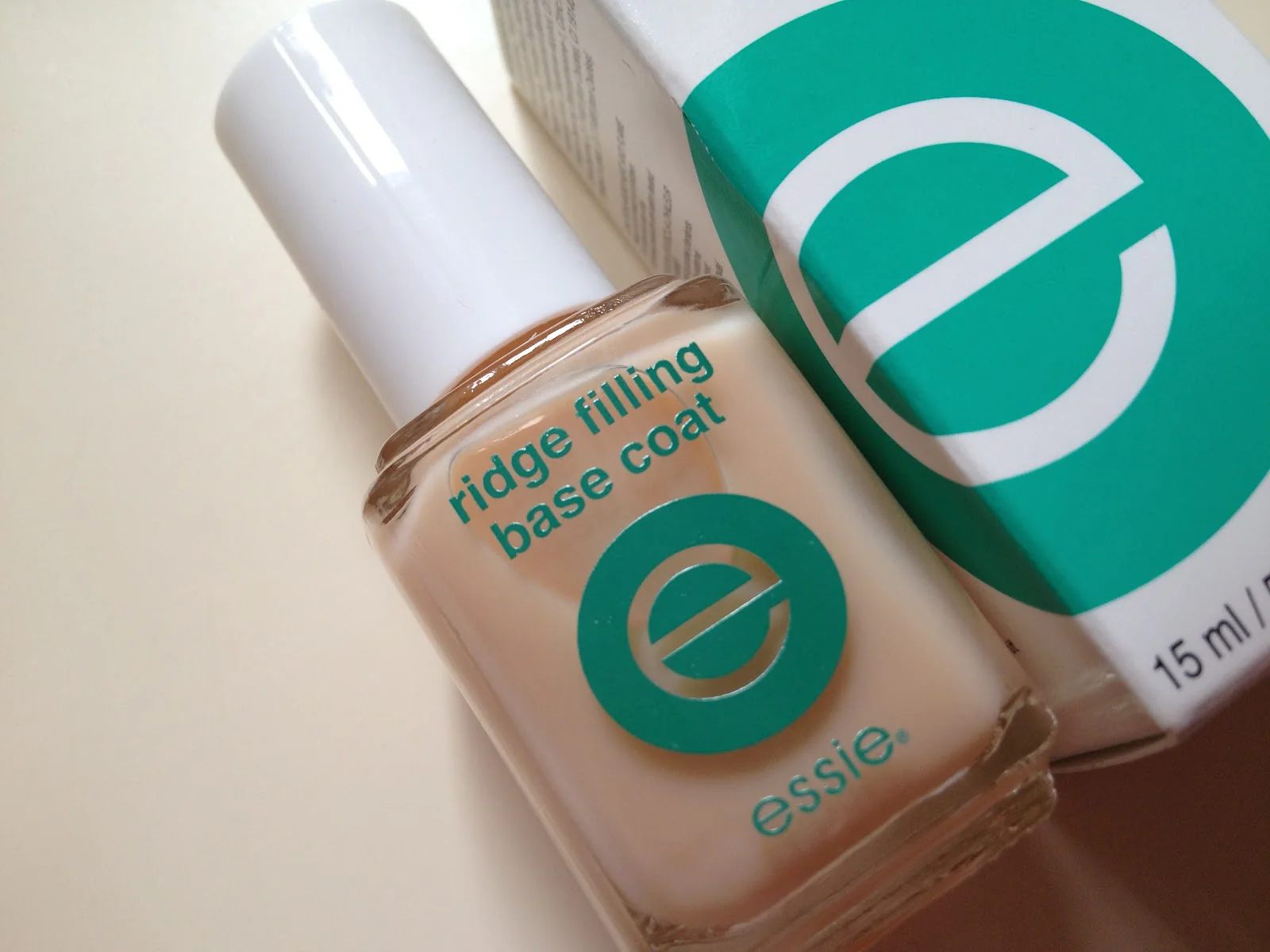 Essie nail Lacquer Ridge Filling base coat 0.5 fl oz - Image 2