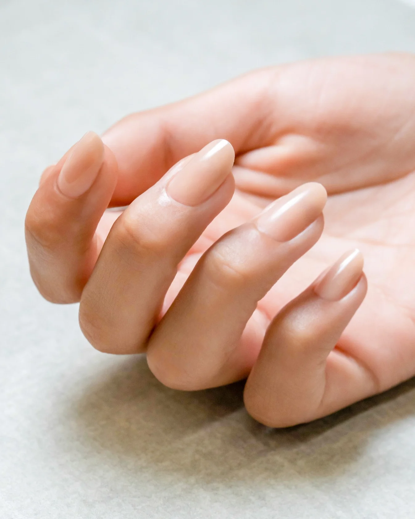 Harmony Gelish Soft Gel Tips Nude Short Round 120CT #1270016 - Image 2